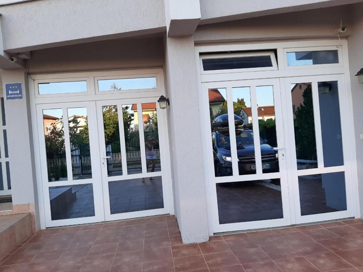 Grey Pearl With Free Ev Ch-station Appartement