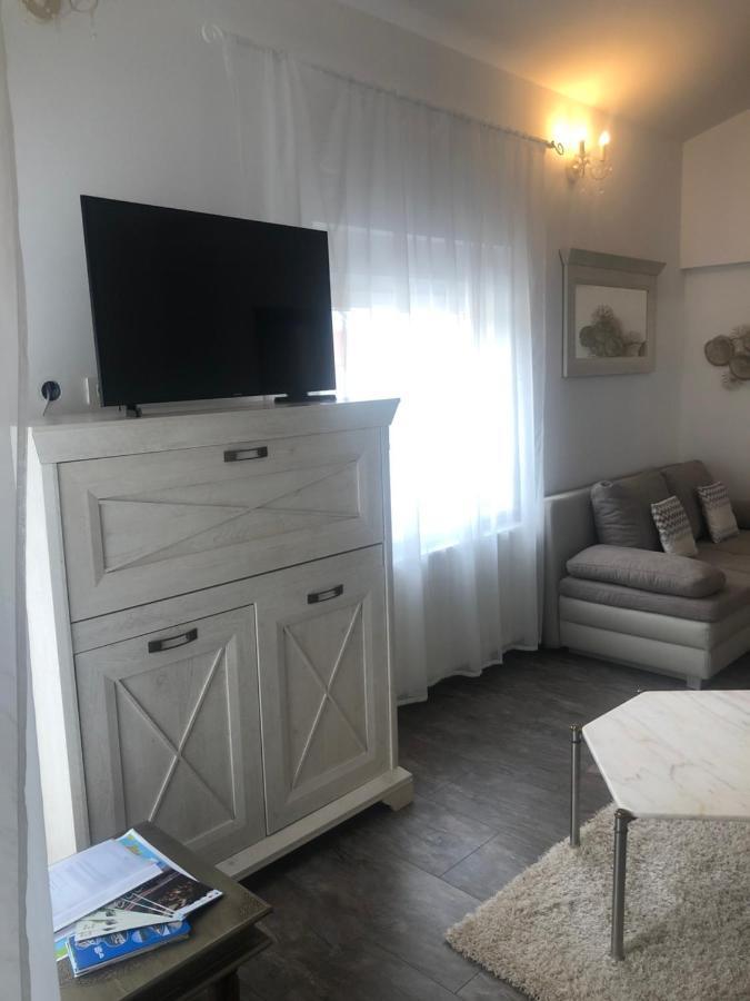 Grey Pearl With Free Ev Ch-station Appartement