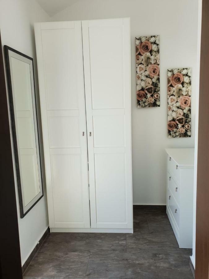 Grey Pearl With Free Ev Ch-station Appartement *